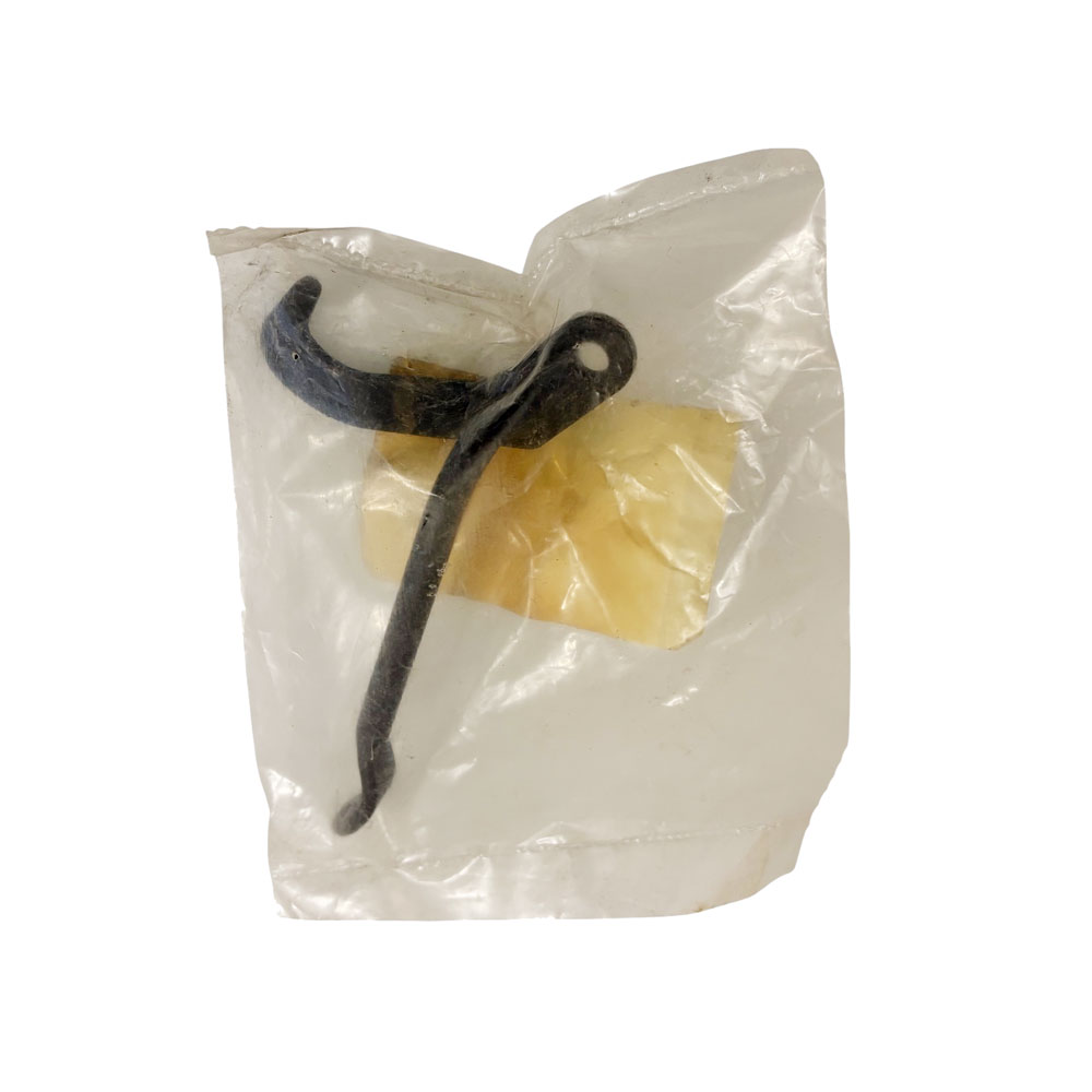 Release Lever for Rear Door MUC4474